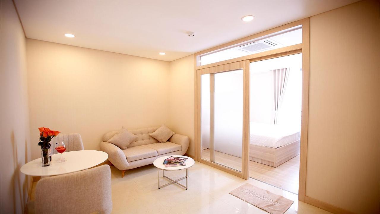 City House Apartment - Sai Gon Paramount II โฮจิมินห์ซิตี้ ภายนอก รูปภาพ